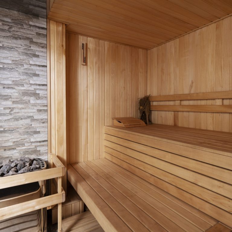 clean-empty-sauna-room